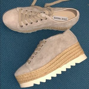 Brand new Steve Madden karma platform sneaker